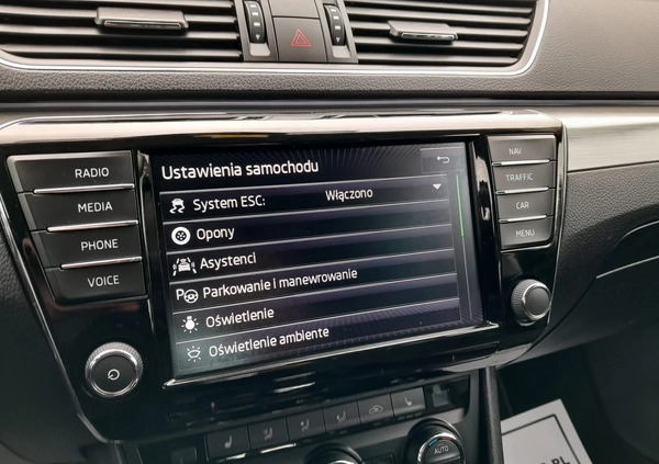Skoda Superb cena 72900 przebieg: 125000, rok produkcji 2015 z Pakość małe 596